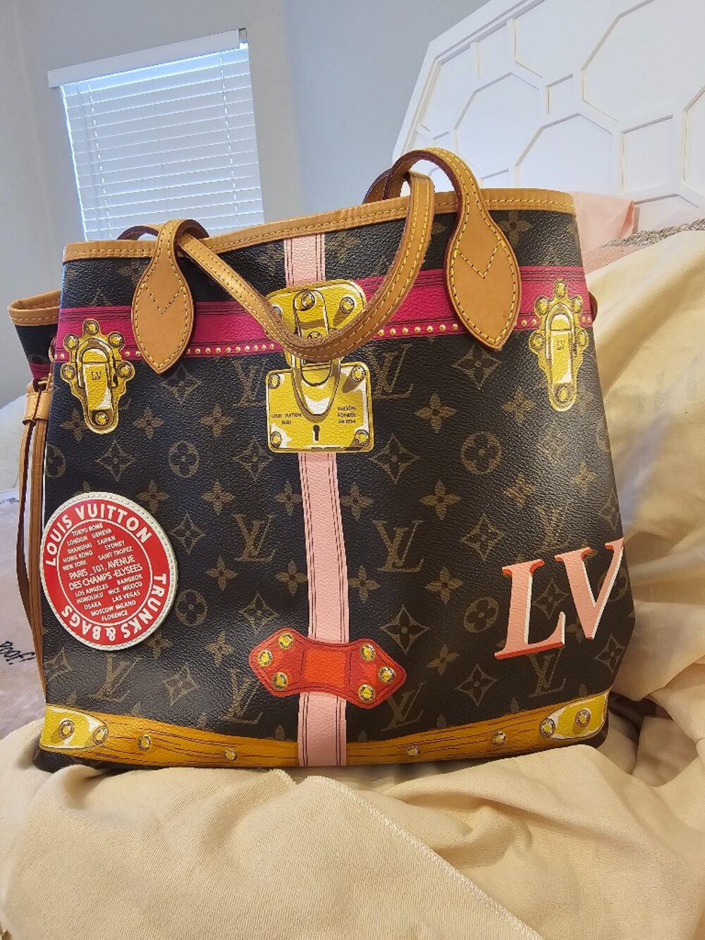 Louis Vuitton Neverfull MM "Trompe LโOeil" Trunk Print Handbag